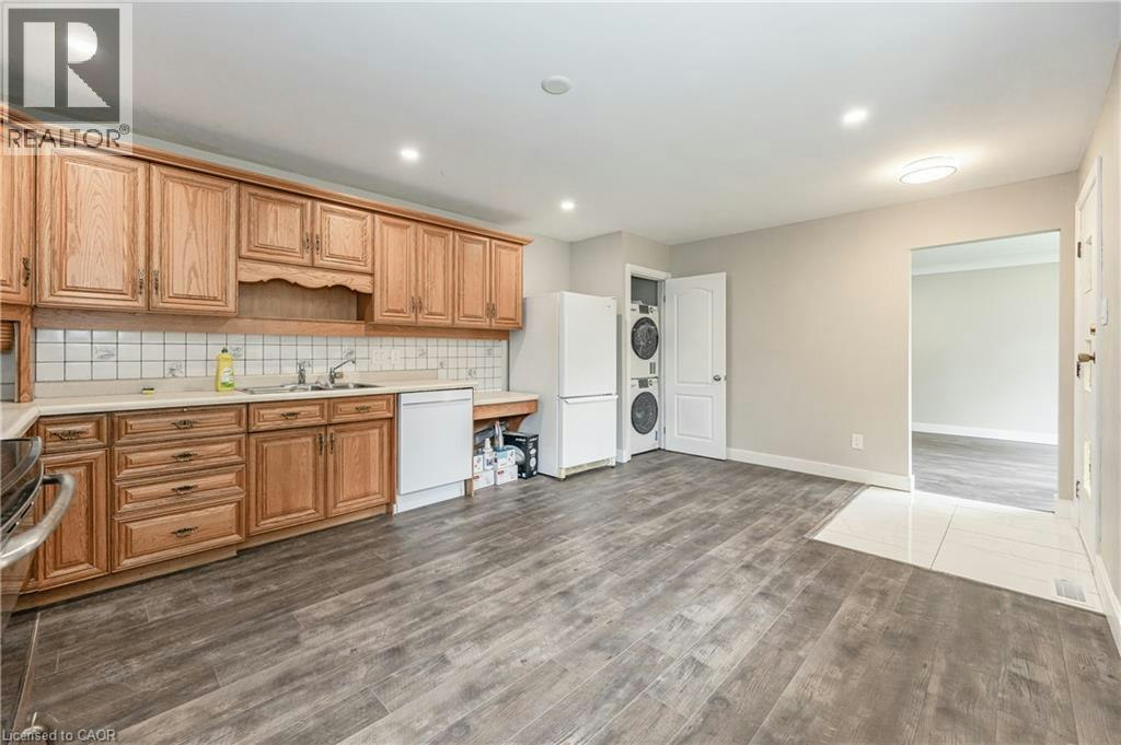 Upper-62 Sandra Avenue, Kitchener, ON, N2M 1Z6 - 8