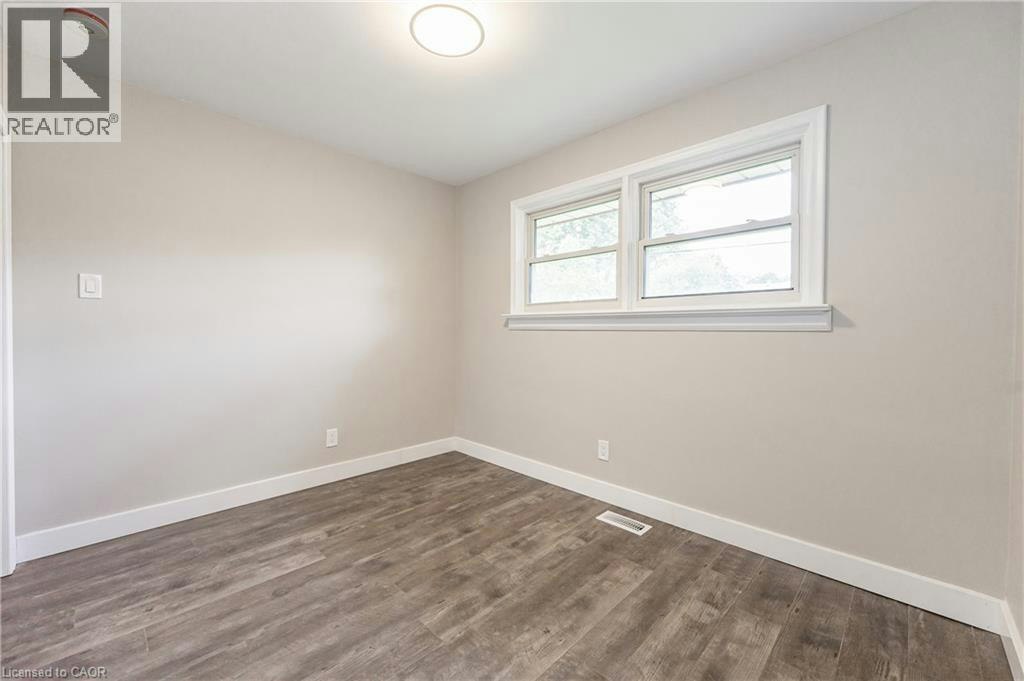 Upper-62 Sandra Avenue, Kitchener, ON, N2M 1Z6 - 17