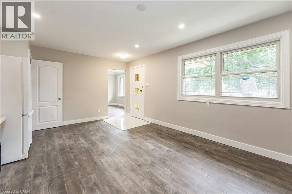 Upper-62 Sandra Avenue, Kitchener, ON, N2M 1Z6 - 9