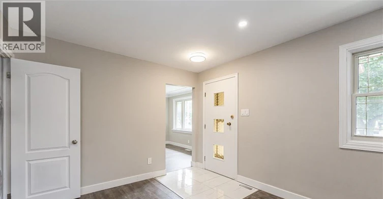 Upper-62 Sandra Avenue, Kitchener, ON, N2M 1Z6 - 5