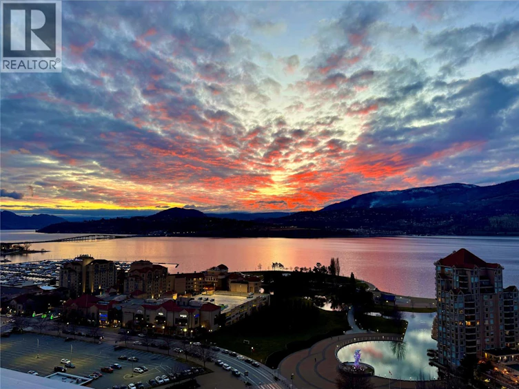 2003-1191 Sunset Drive, Kelowna, BC, V1Y 0J4 - 2