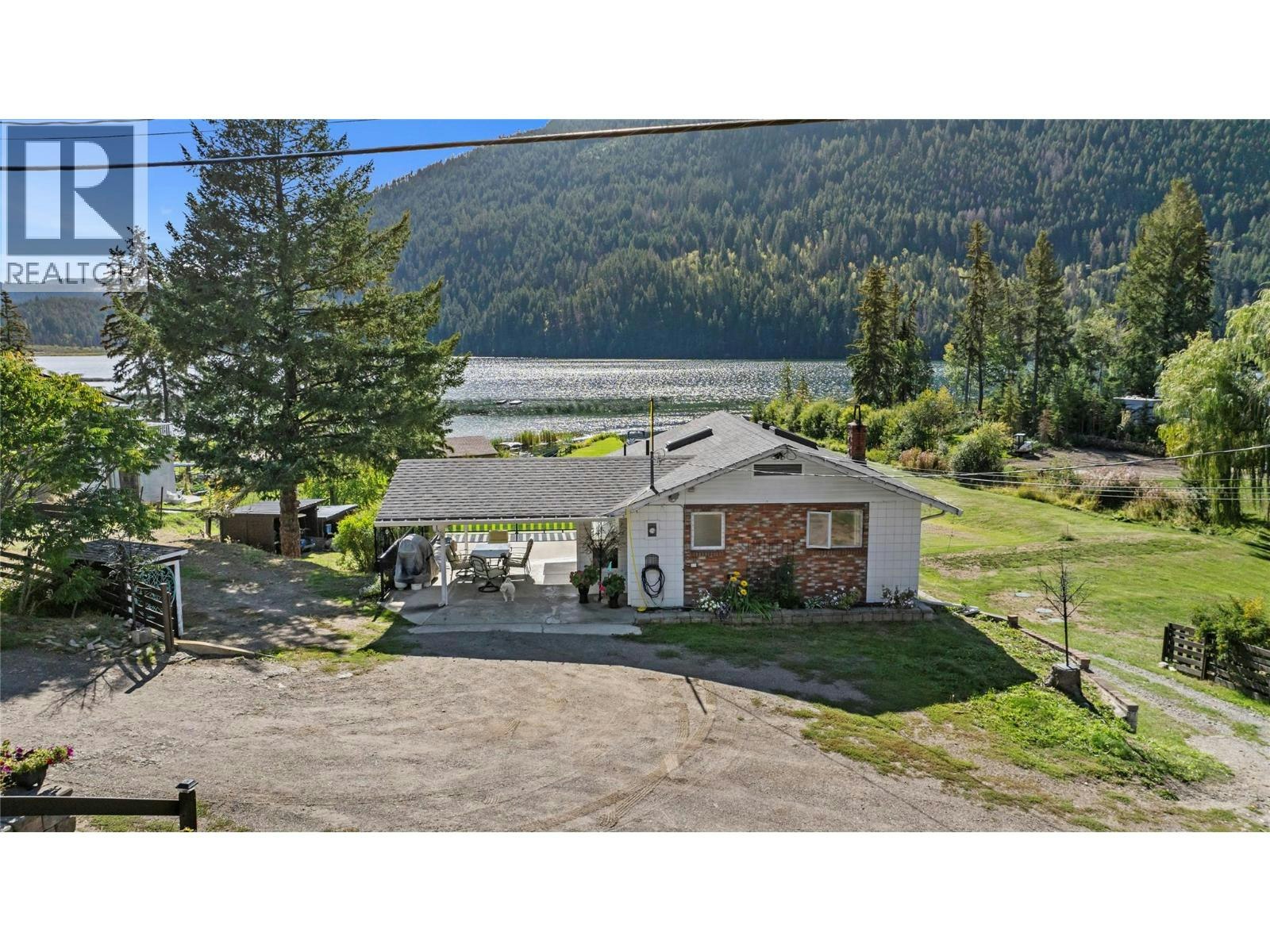 2348 Ojibway Road, Kamloops, BC, V2H 1P1