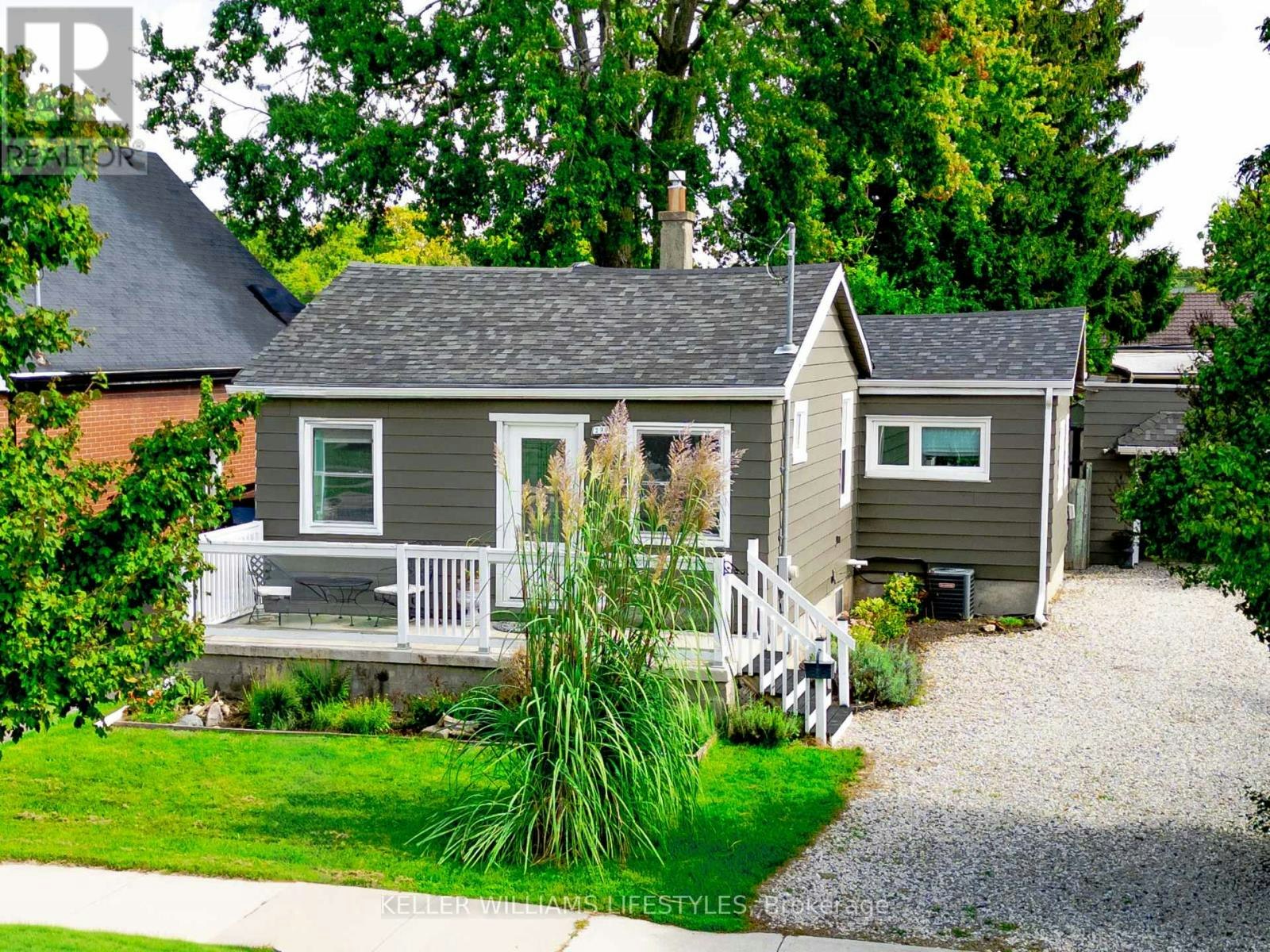 290 Vancouver Street, London, ON, N5W 4S2
