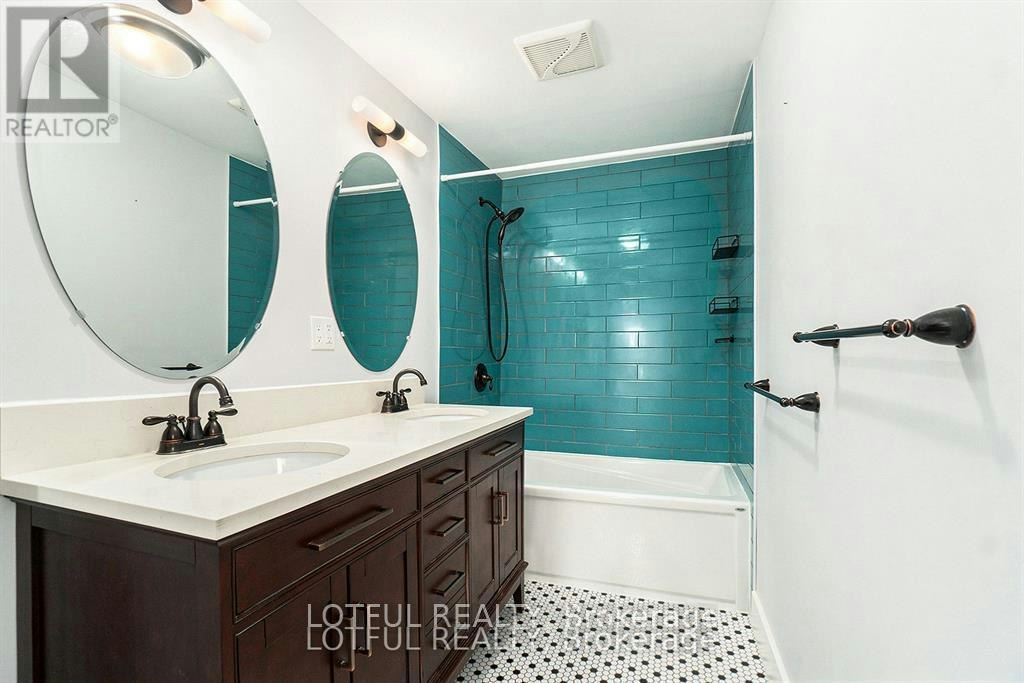 11 Champagne Avenue S, Ottawa, ON, K1S 4P1 - 11