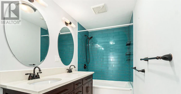11 Champagne Avenue S, Ottawa, ON, K1S 4P1 - 11