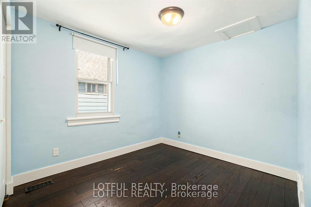 11 Champagne Avenue S, Ottawa, ON, K1S 4P1 - 9