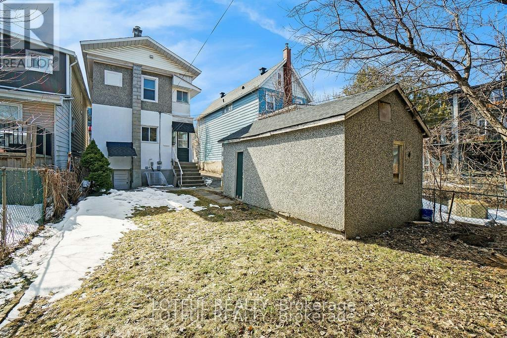 11 Champagne Avenue S, Ottawa, ON, K1S 4P1 - 13
