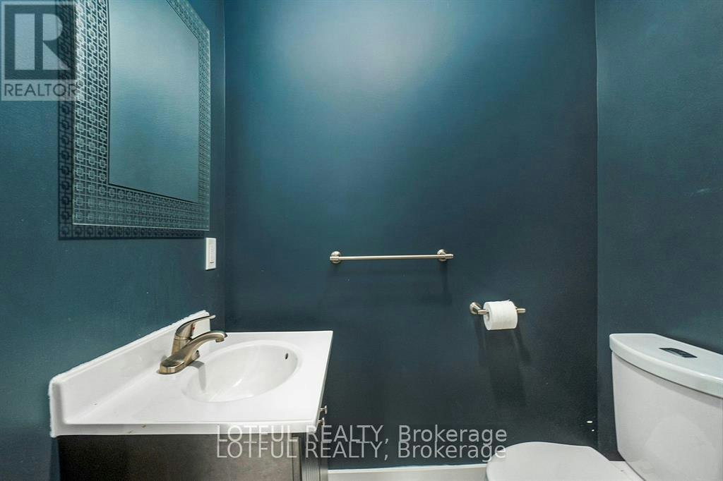 11 Champagne Avenue S, Ottawa, ON, K1S 4P1 - 7