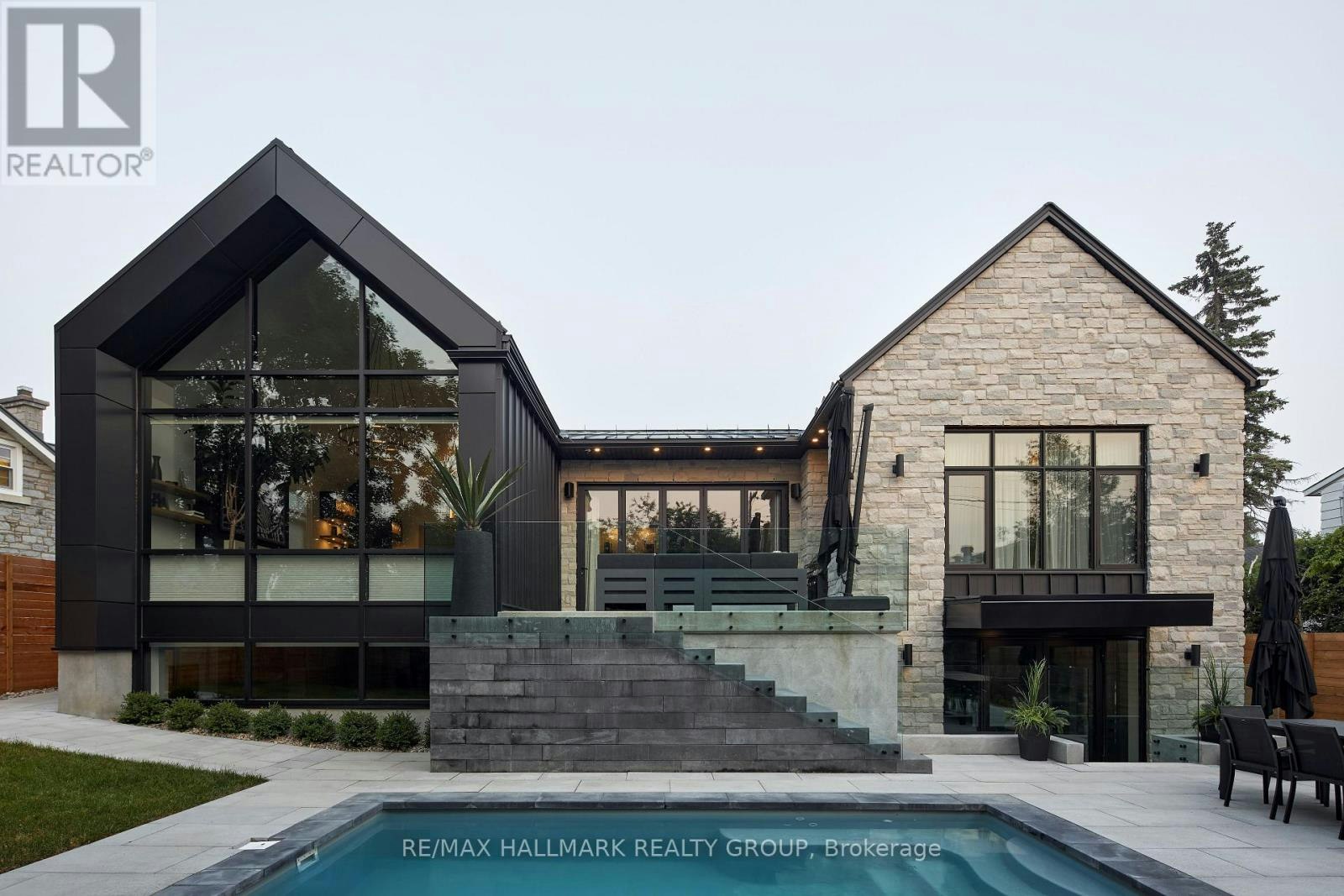 114 Theberge Private, Ottawa, ON, K2G 4T1