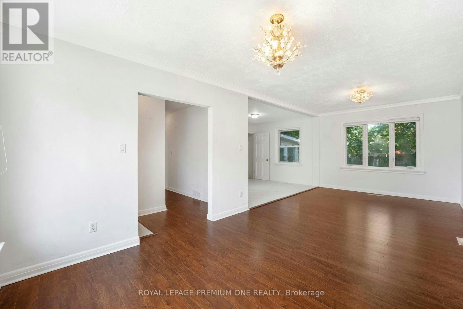 MAIN LEVEL-139 Mckee Avenue, Toronto, ON, M2N 4C5 - 8