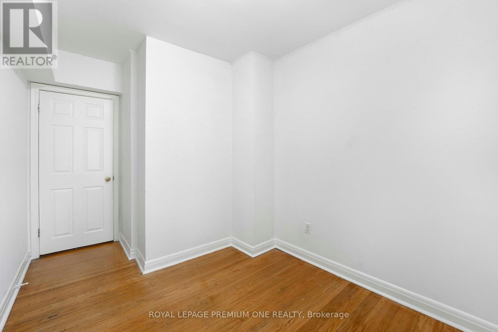 MAIN LEVEL-139 Mckee Avenue, Toronto, ON, M2N 4C5 - 11