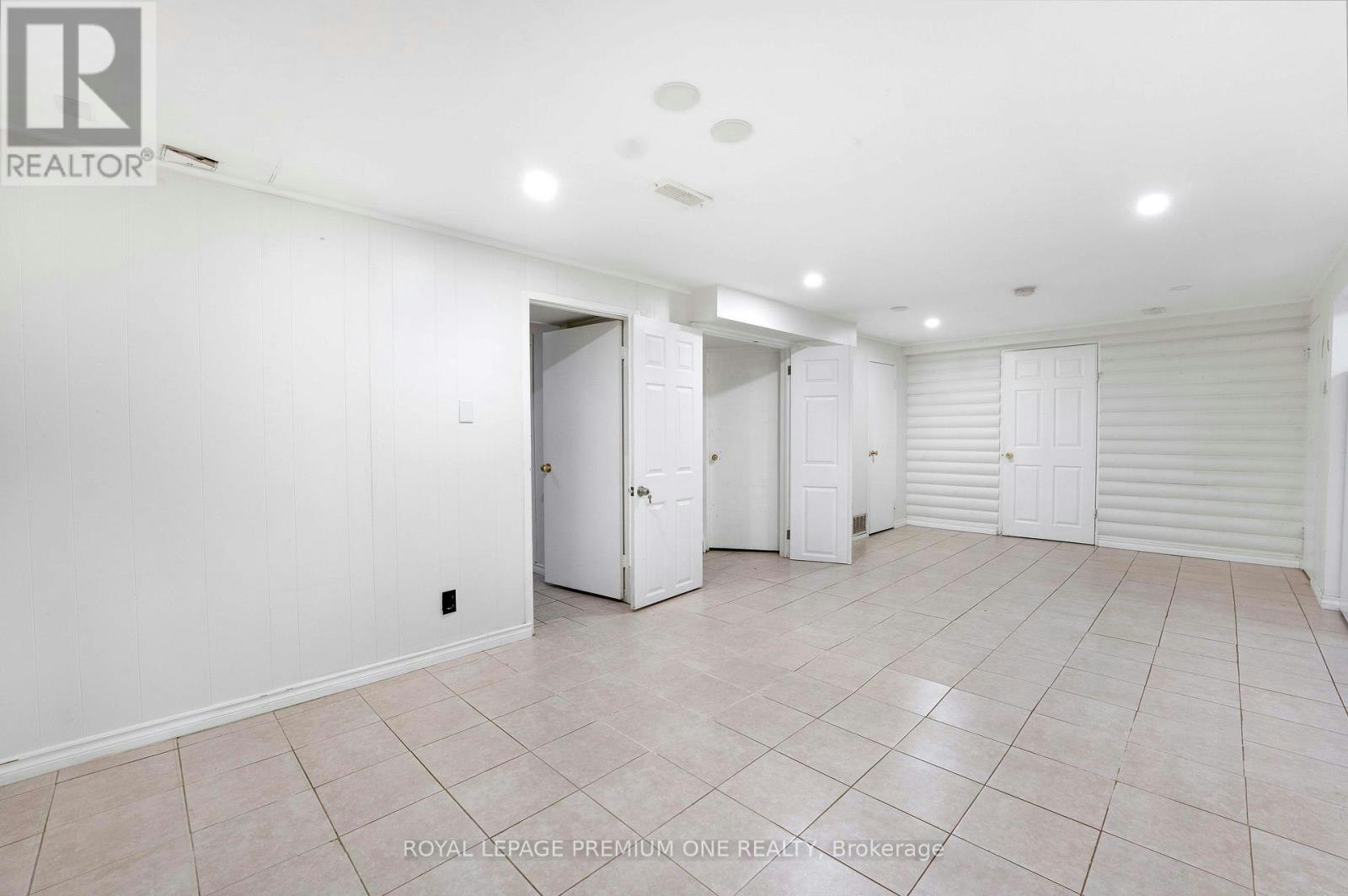 LOWER LEVEL-139 Mckee Avenue, Toronto, ON, M2N 4C5 - 3