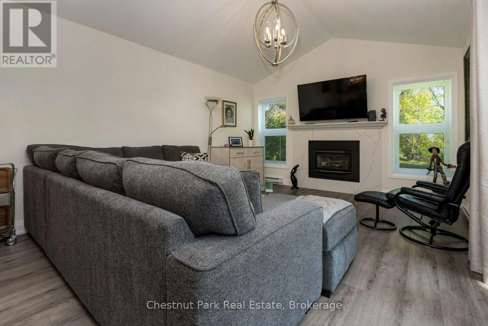 774 Johnston Park Avenue, Collingwood, ON, L9Y 5C7 - 9