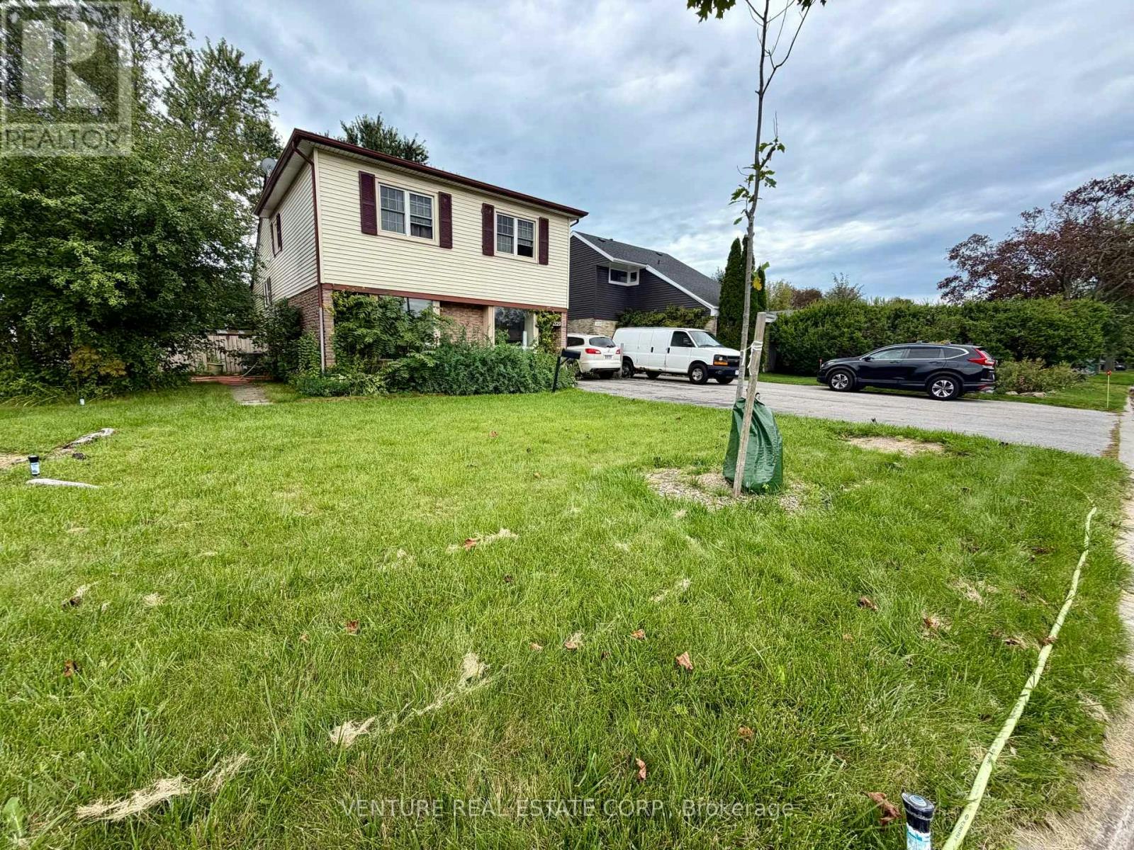 1329 Belair Crescent, Oshawa, ON, L1K 1G9