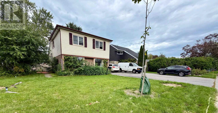 1329 Belair Crescent, Oshawa, ON, L1K 1G9