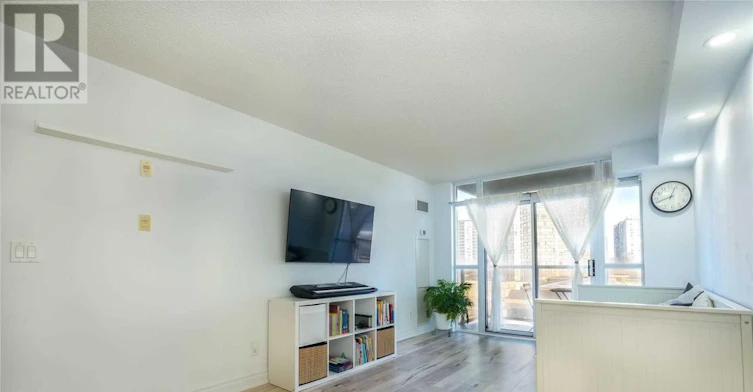 424-3650 Kingston Road, Toronto, ON, M1M 3X9 - 8