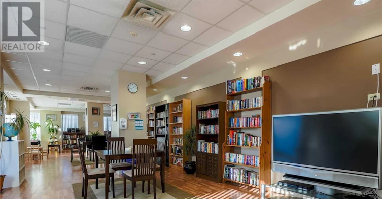 424-3650 Kingston Road, Toronto, ON, M1M 3X9 - 5