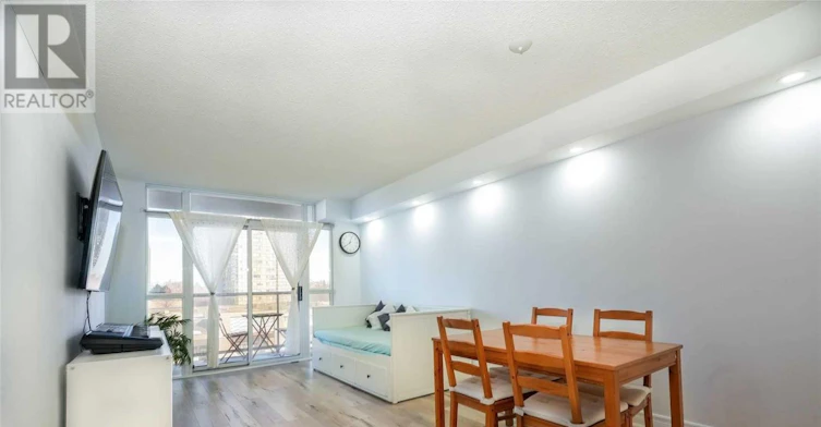 424-3650 Kingston Road, Toronto, ON, M1M 3X9 - 9