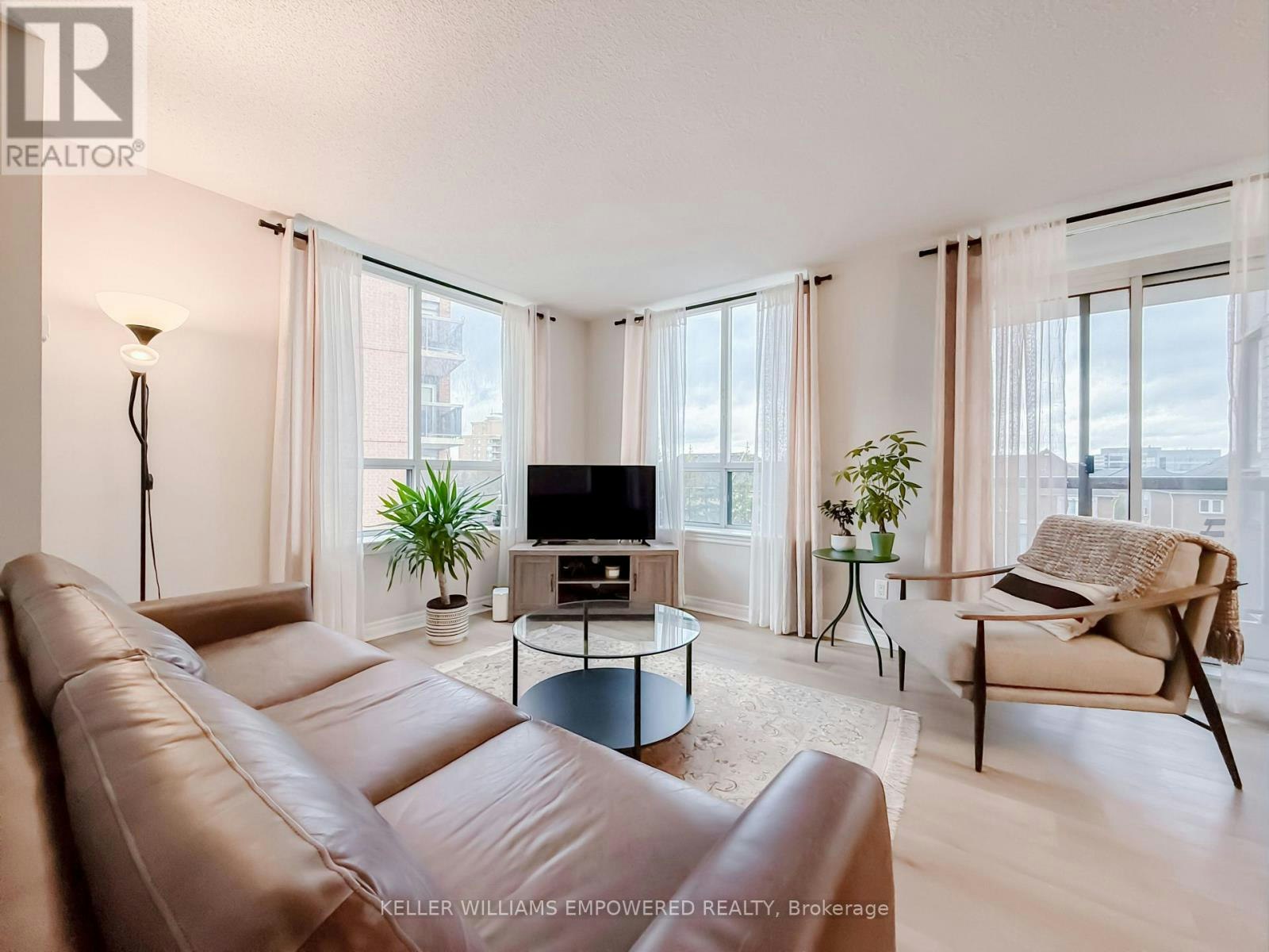 302-51 Times Avenue, Markham, ON, L3T 7X7