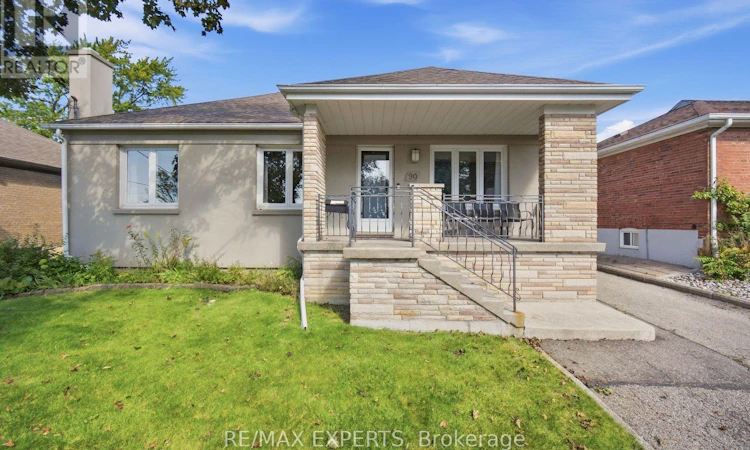 90 Heathrow Drive