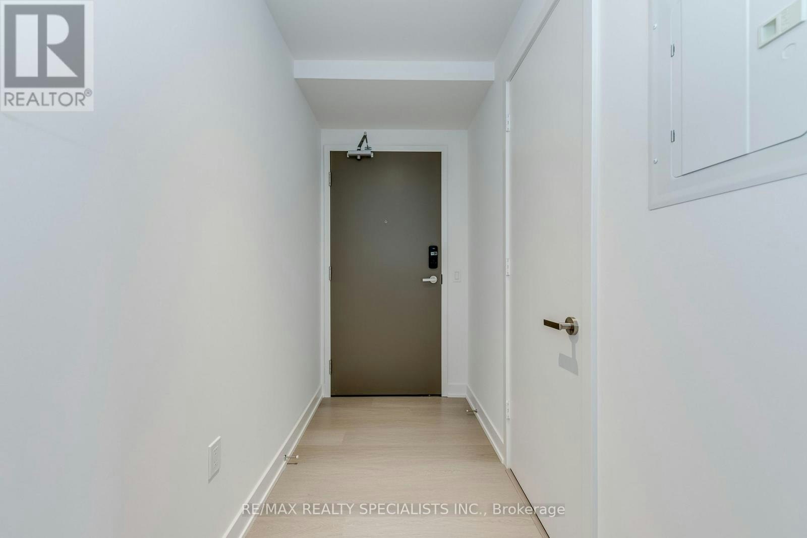 2705-448 Burnhamthorpe Road, Mississauga, ON, L5B 0R4 - 5
