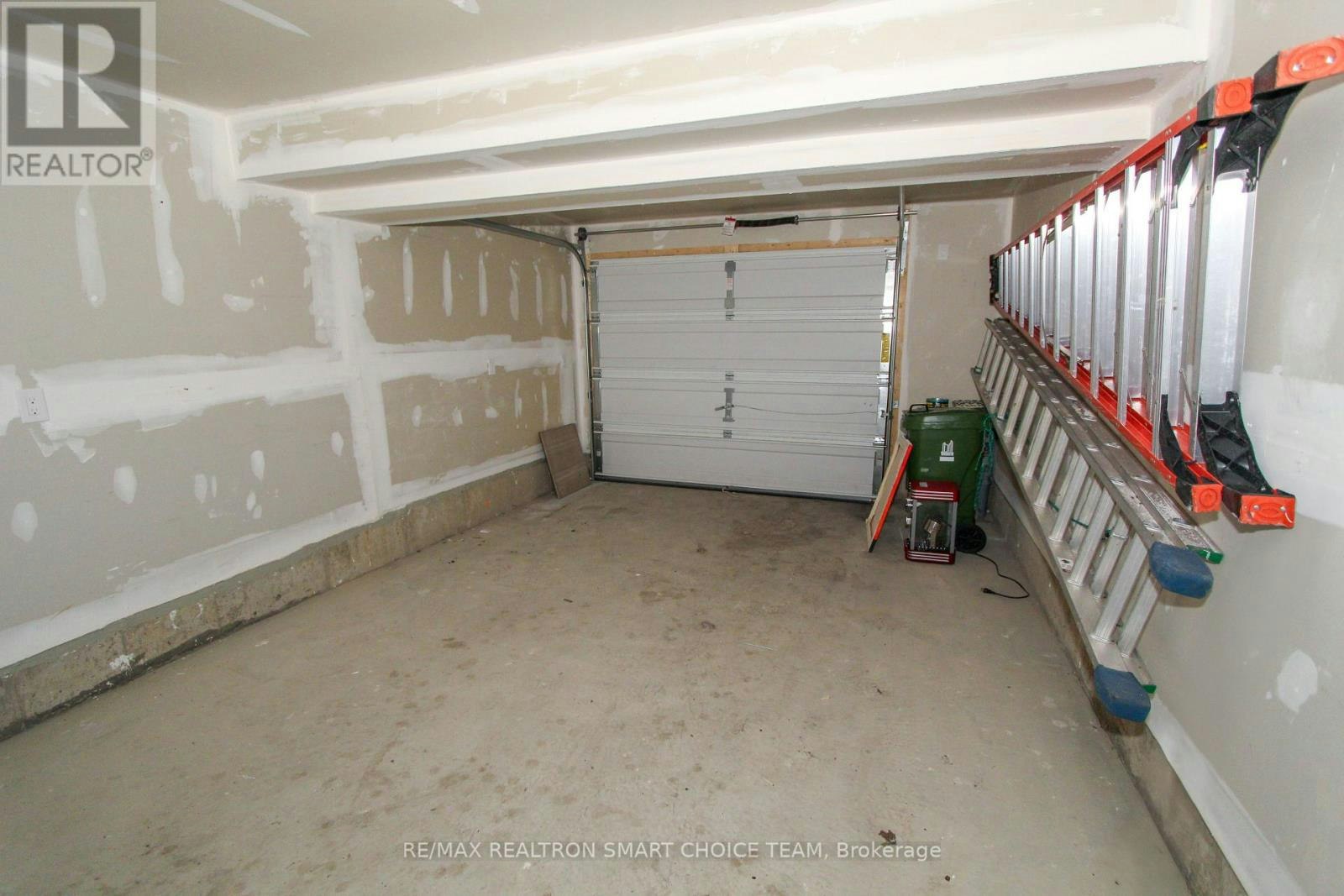 2-80 Thomas Mulholland Drive, Toronto, ON, M3K 0A5 - 25