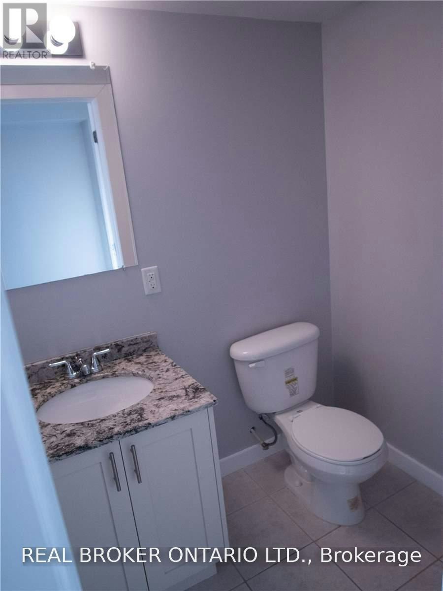 2-20 Emily Street, Parry Sound, ON, P2A 2P3 - 9