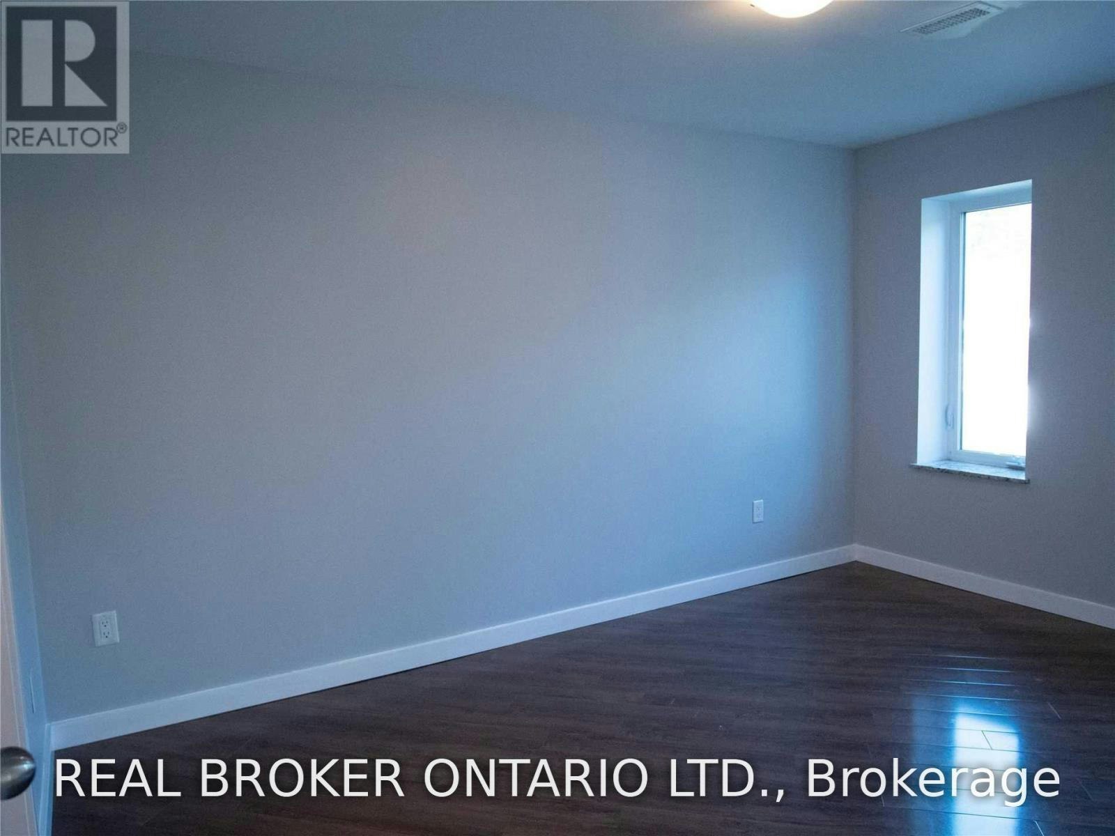 2-20 Emily Street, Parry Sound, ON, P2A 2P3 - 16