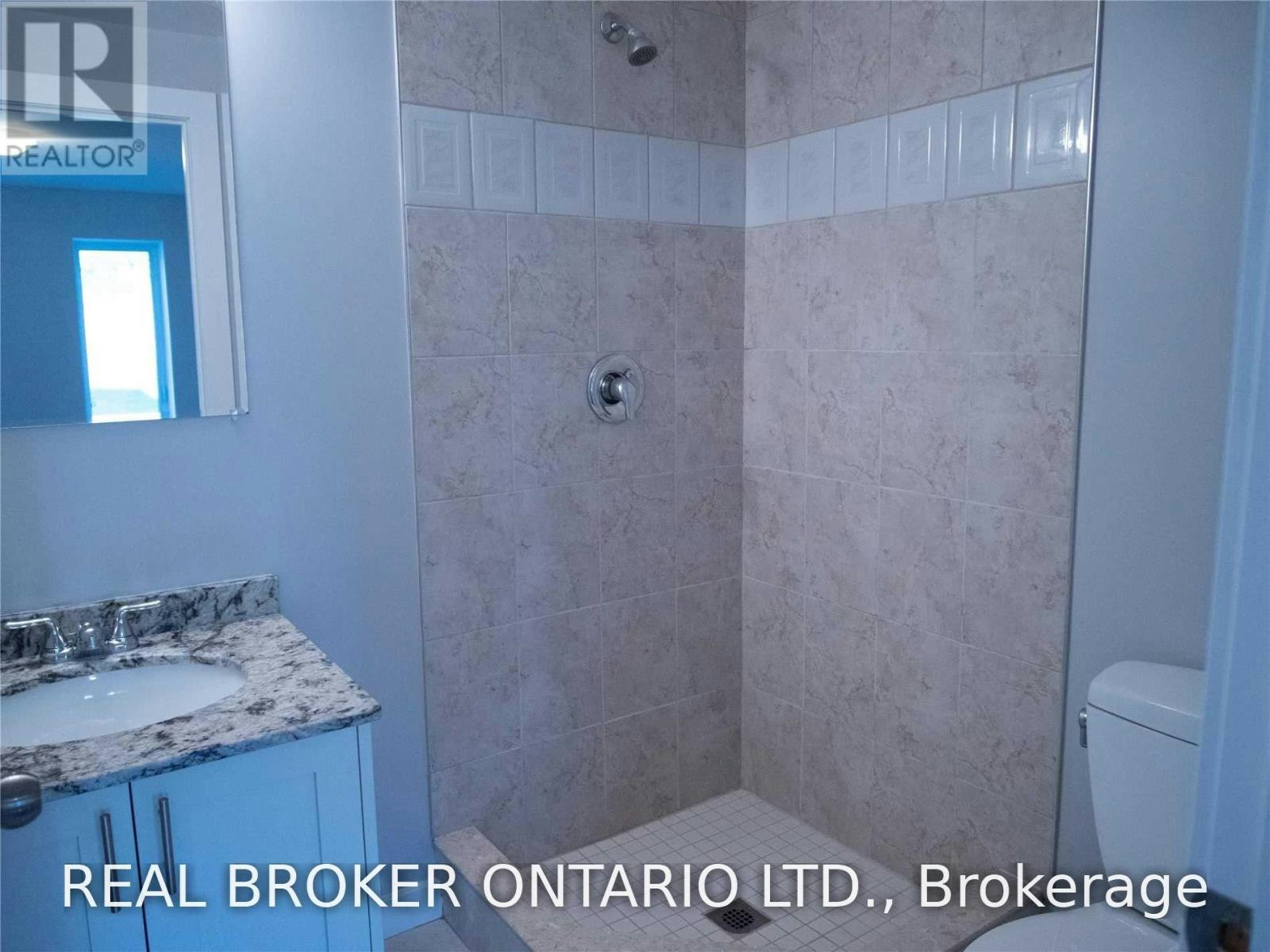 2-20 Emily Street, Parry Sound, ON, P2A 2P3 - 18