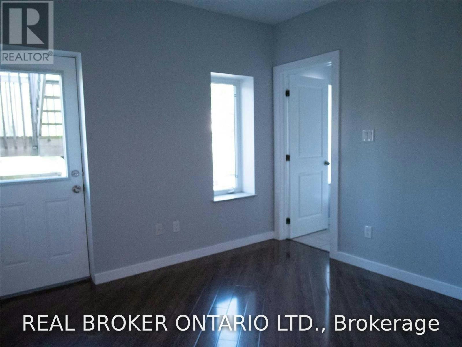 2-20 Emily Street, Parry Sound, ON, P2A 2P3 - 11