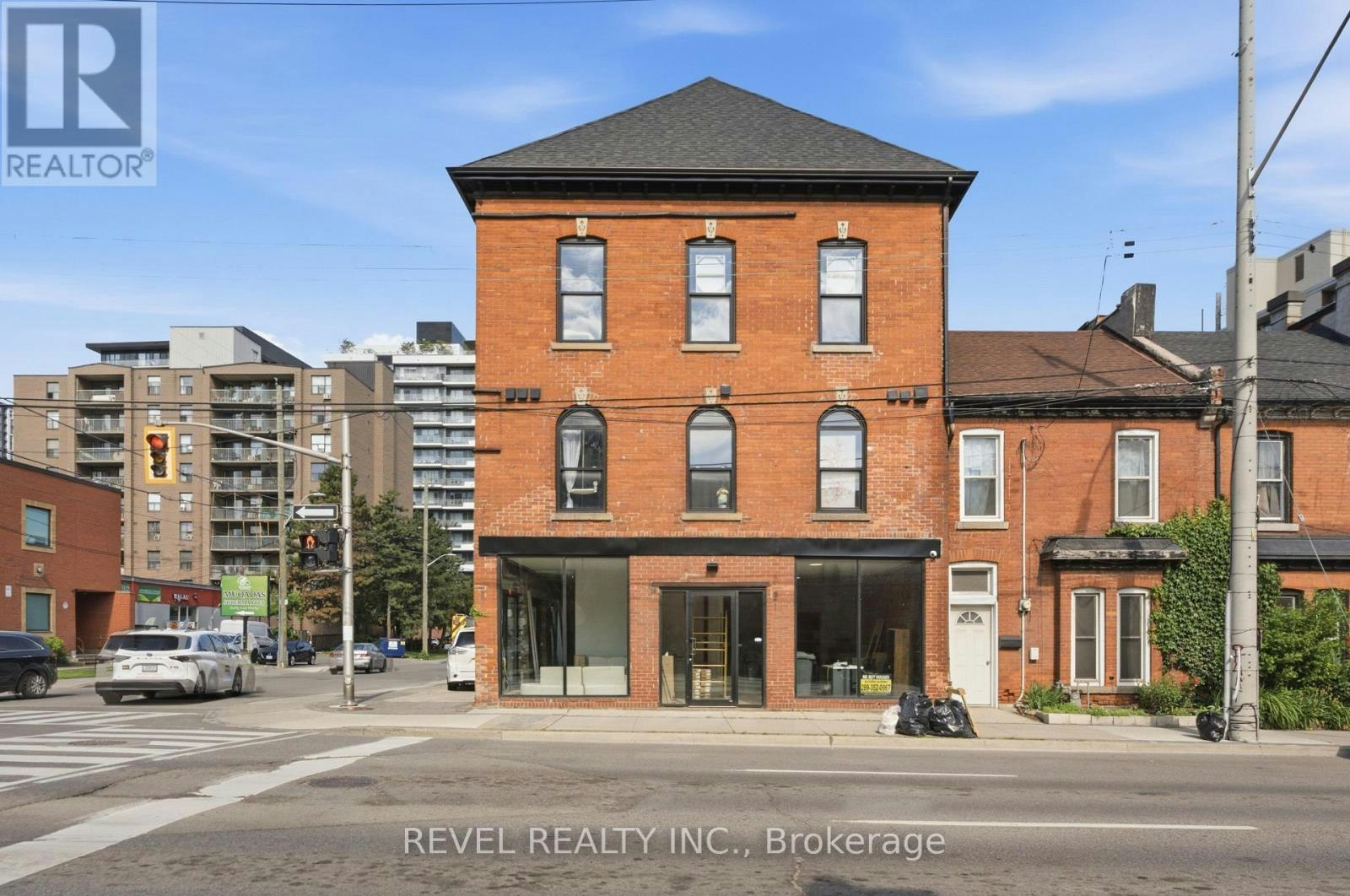 45 Wellington Street N, Hamilton, ON, L8R 1M9