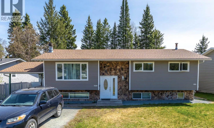 2919 Mcgill Crescent