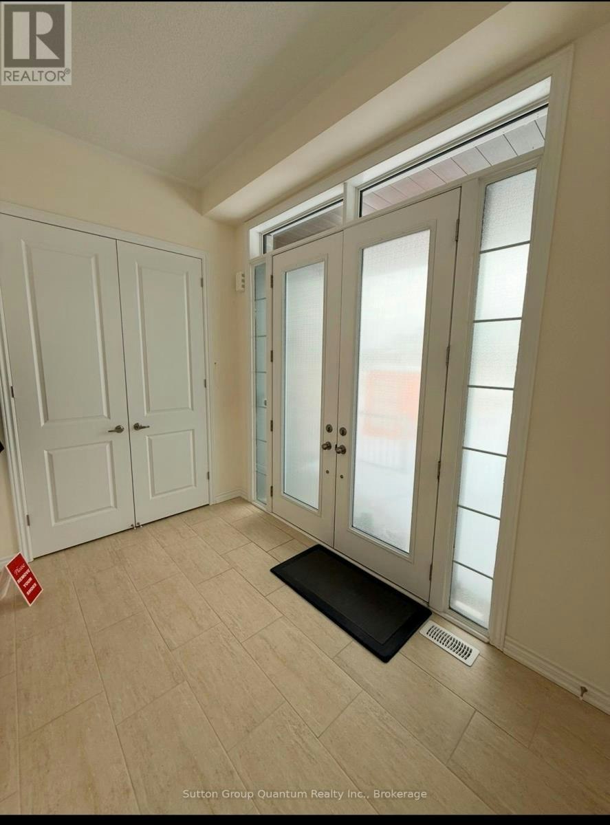 174 Rosanne Circle, Wasaga Beach, ON, L9Z 1J7 - 4