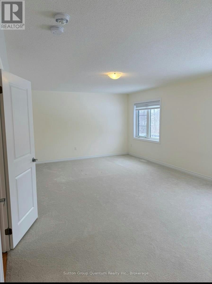 174 Rosanne Circle, Wasaga Beach, ON, L9Z 1J7 - 12