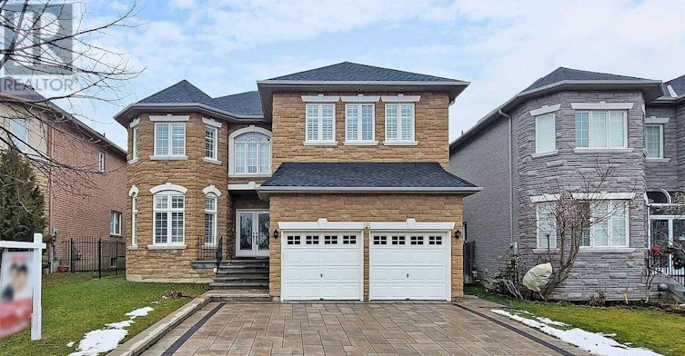 25 Greenshire Street, Richmond Hill, ON, L4B 4V3