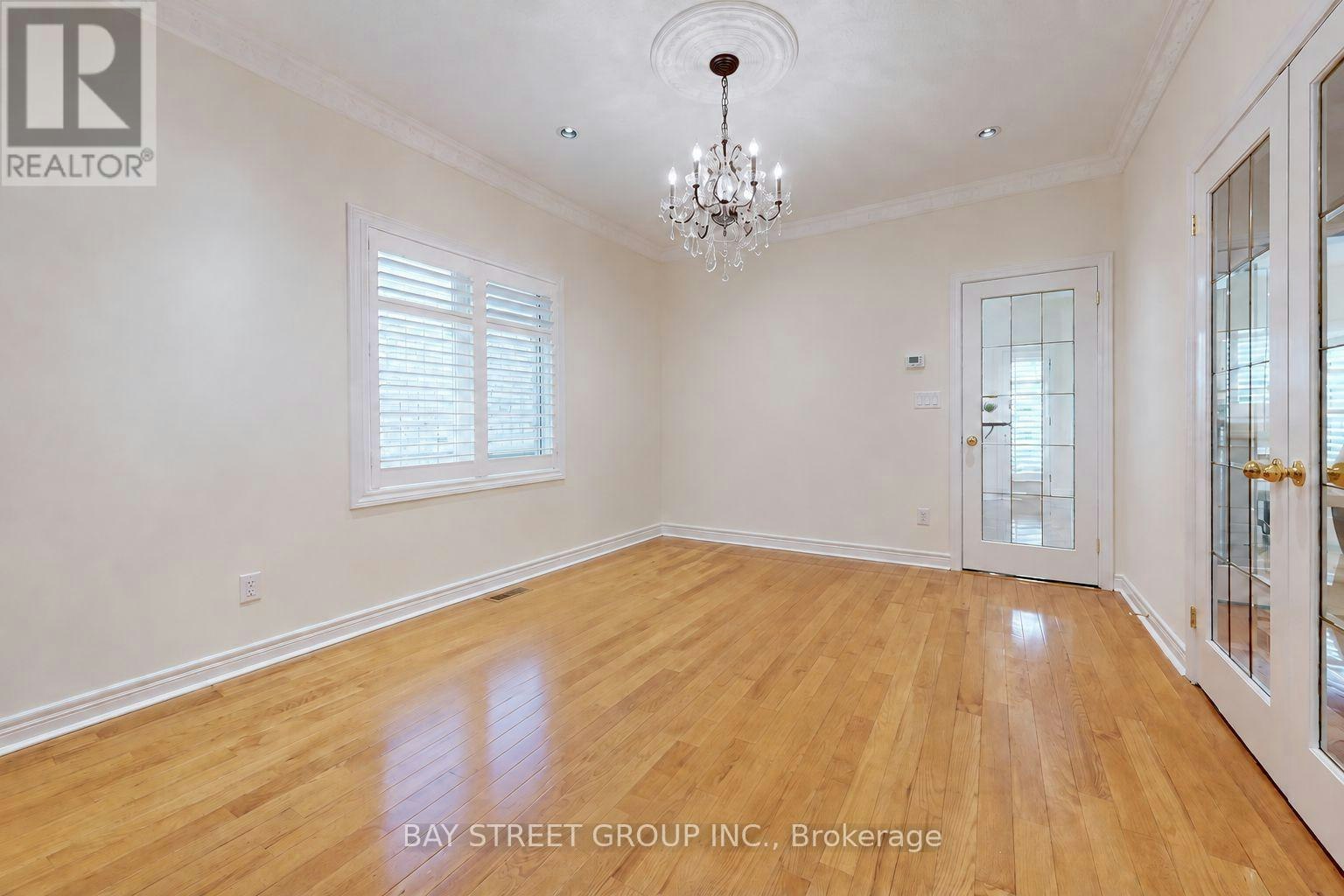 25 Greenshire Street, Richmond Hill, ON, L4B 4V3 5