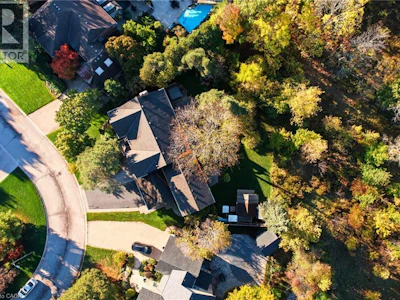 77 Flanders Drive - 2