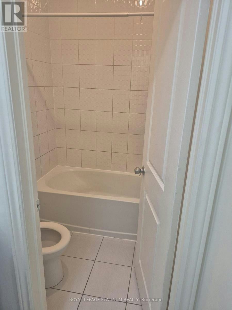 6 Truffle Court, Brampton, ON, L7A 5A6 - 18