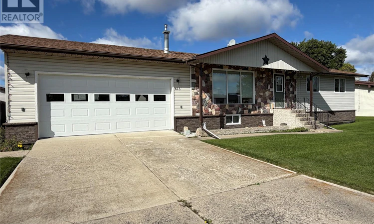 615 Main Street