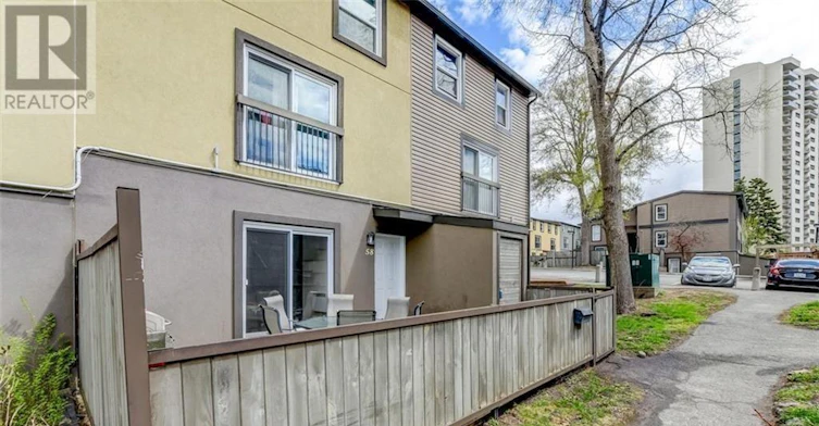 58-1250 Mcwatters Road, Ottawa, ON, K2C 3P5