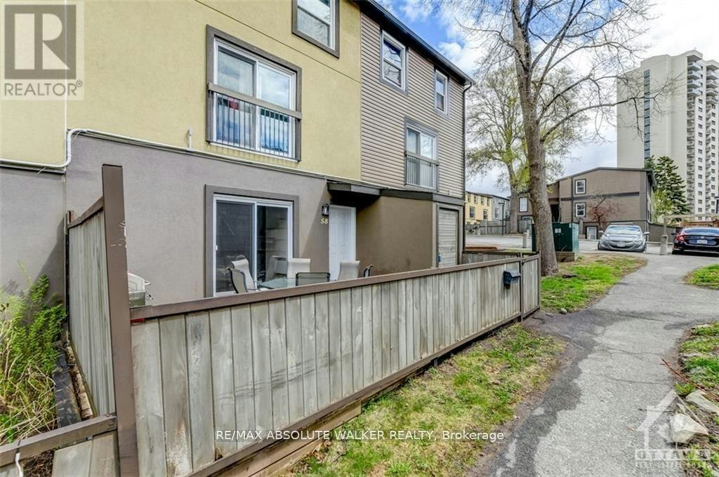 58-1250 Mcwatters Road, Ottawa, ON, K2C 3P5