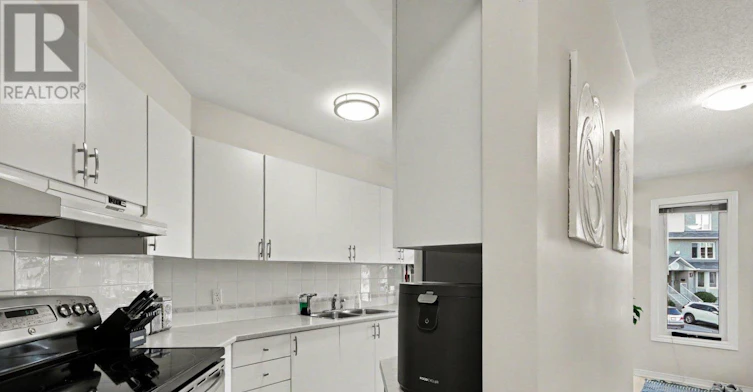 1631 Locksley Lane, Ottawa, ON, K1J 1B6 - 5