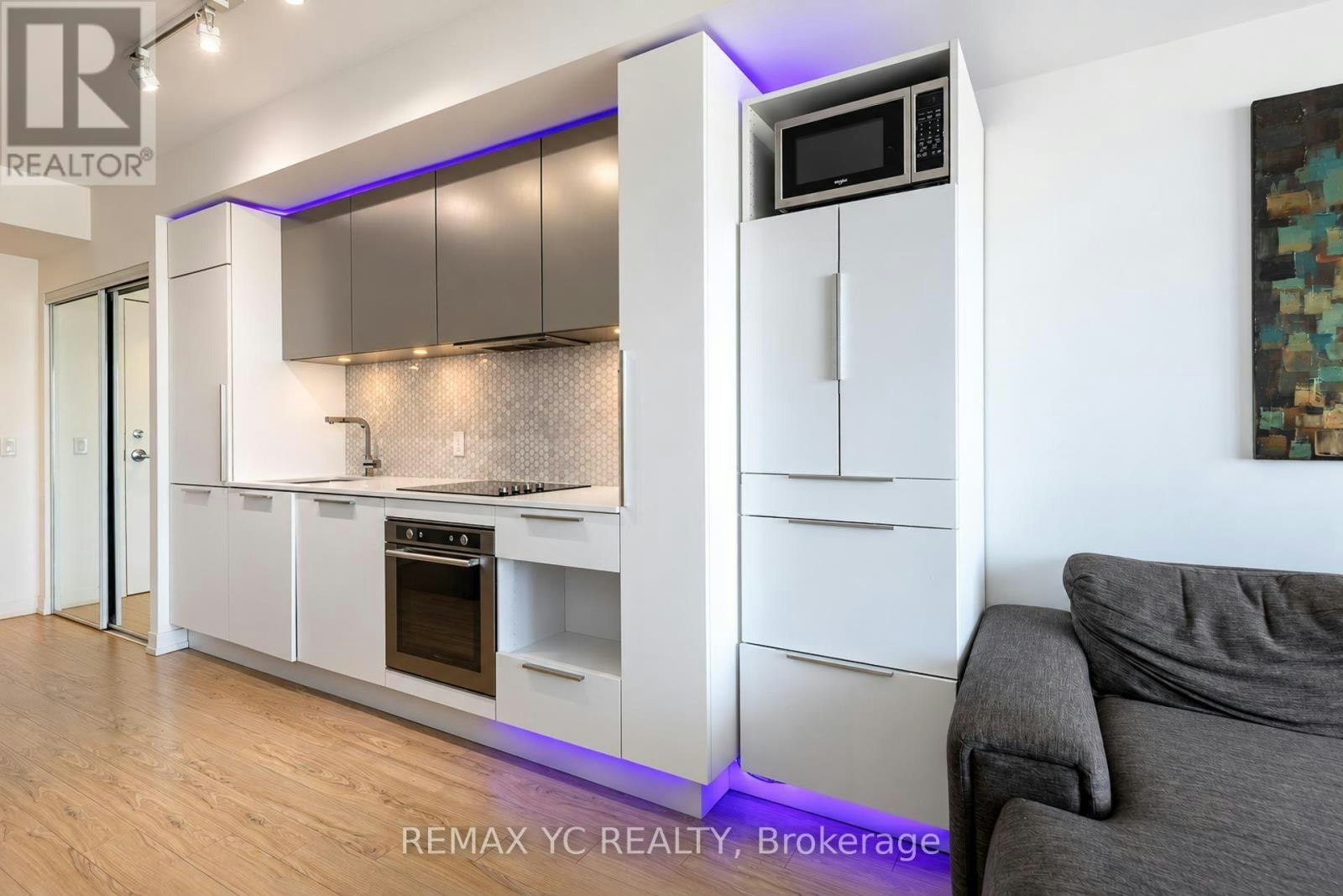 PH11-85 Wood Street, Toronto, ON, M4Y 0E8 - 4