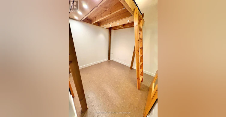 112-365 Dundas Street E, Toronto, ON, M5A 4R9 - 3