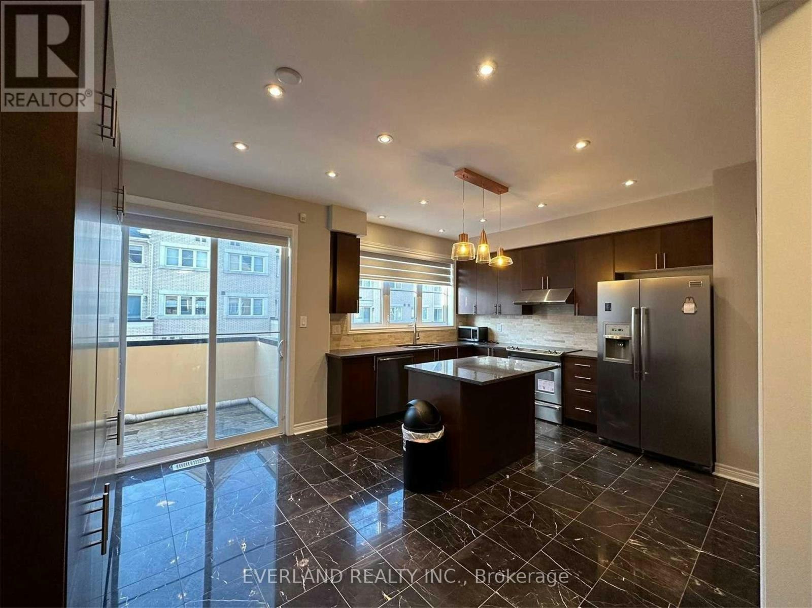 46 Victor Herbert Way, Markham, ON, L6C 0N6 - 3