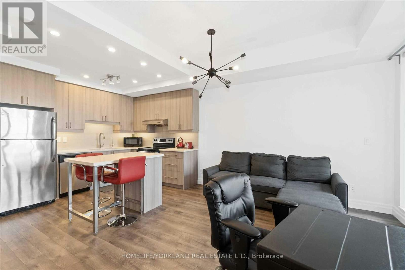 601-8130 Birchmount Road, Markham, ON, L6G 0E4 - 10