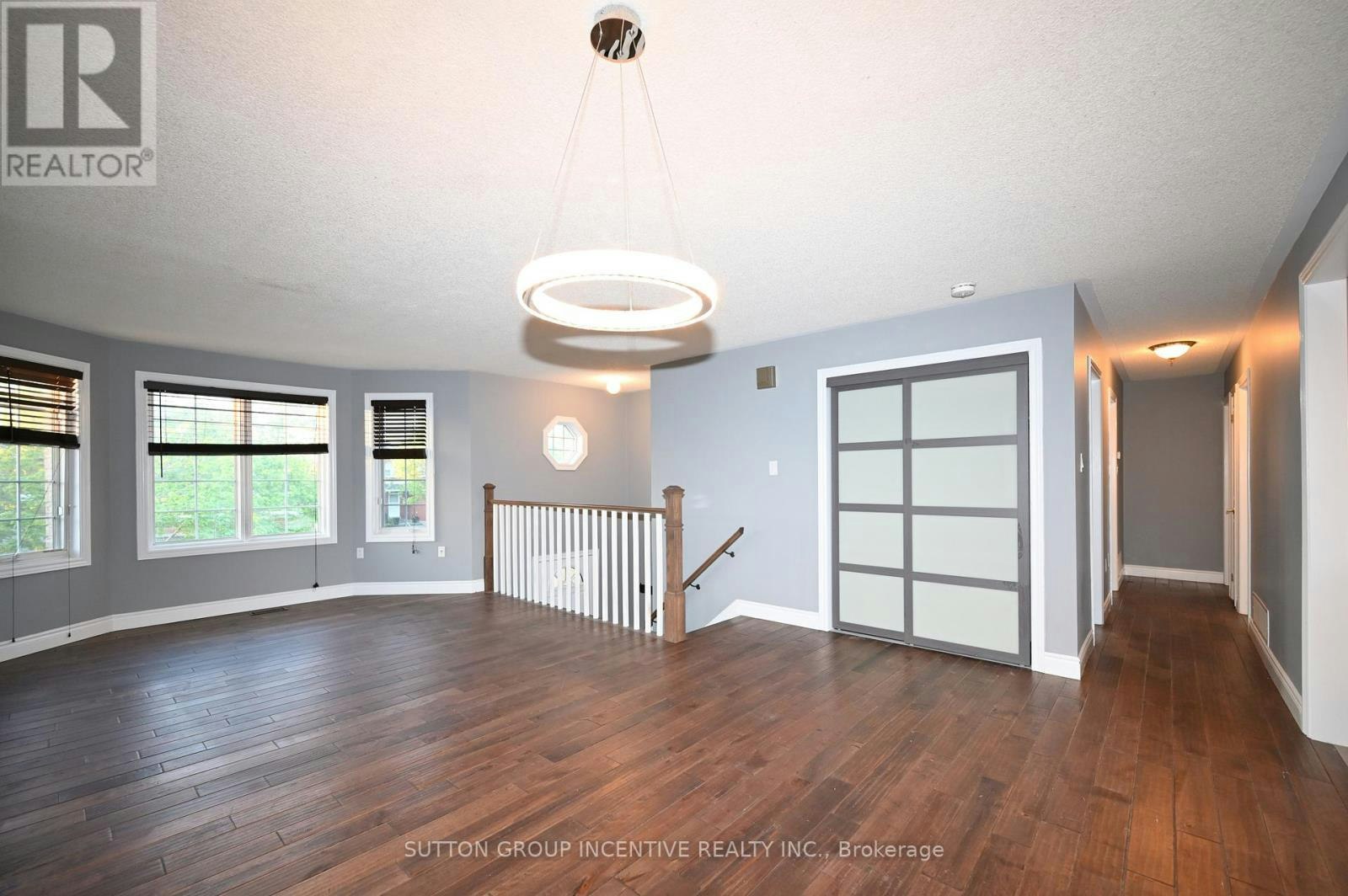 UPPER-39 Jones Drive, Barrie, ON, L4M 6H7 - 12