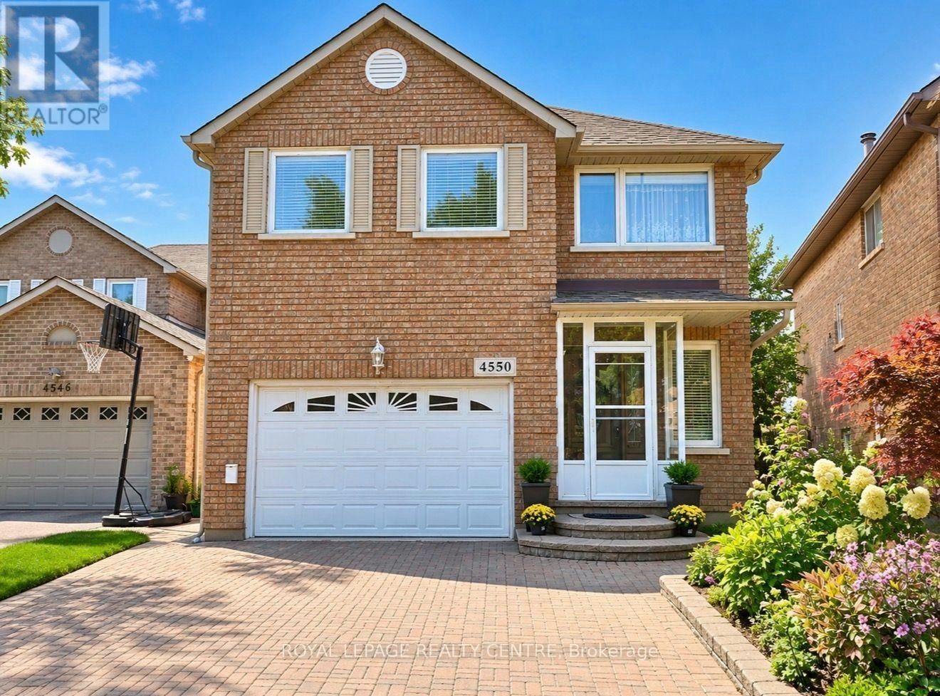 4550 Kettleby Court, Mississauga, ON, L4Z 2V7