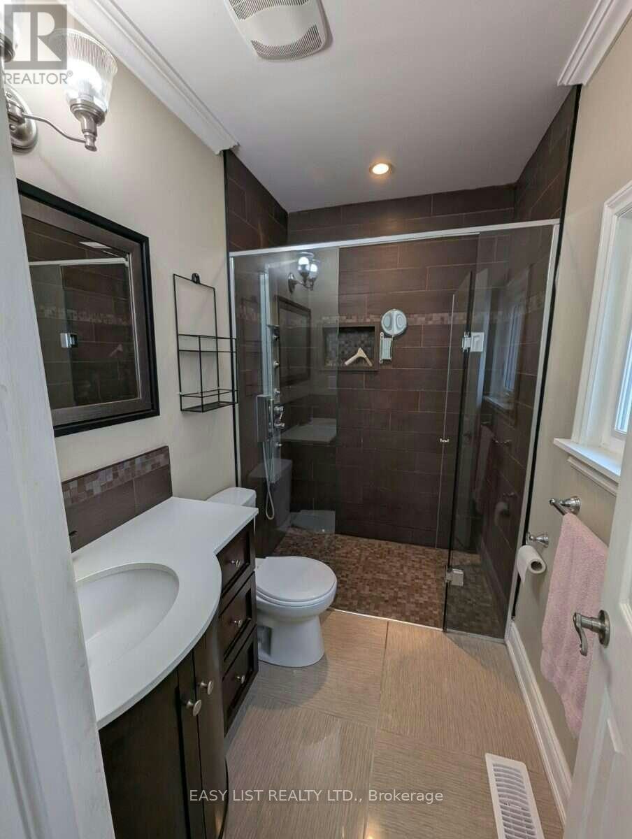 9 Jessie Street, Brampton, ON, L6Y 1L3 - 12