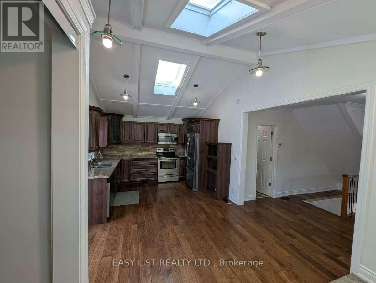 9 Jessie Street, Brampton, ON, L6Y 1L3 - 4